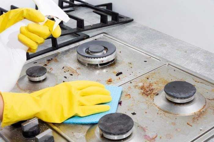 HOMEMADE OVEN CLEANER – A NATURAL AND EFFECTIVE SOLUTION FOR A SPARKLING KITCHEN